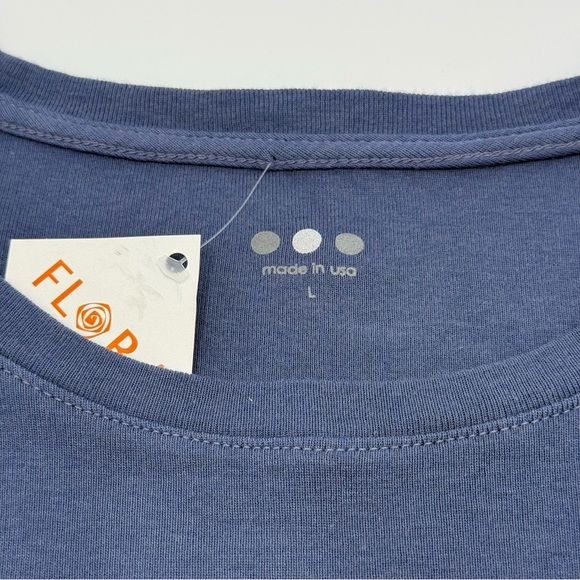 NWT Three Dots Women’s Crew-Neck Short Sleeve Tee Partly Cloudy Blue Large - Picture 8 of 11
